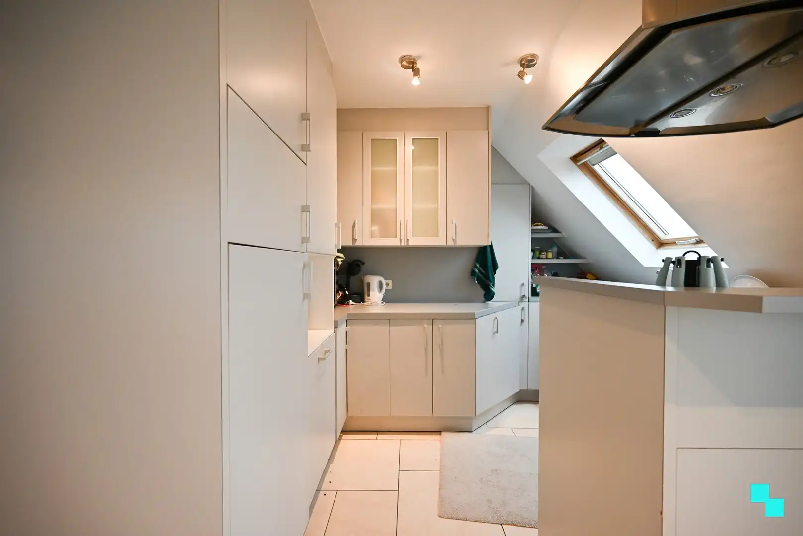 Duplex dakappartement nabij het centrum van Ingelmunster foto 10