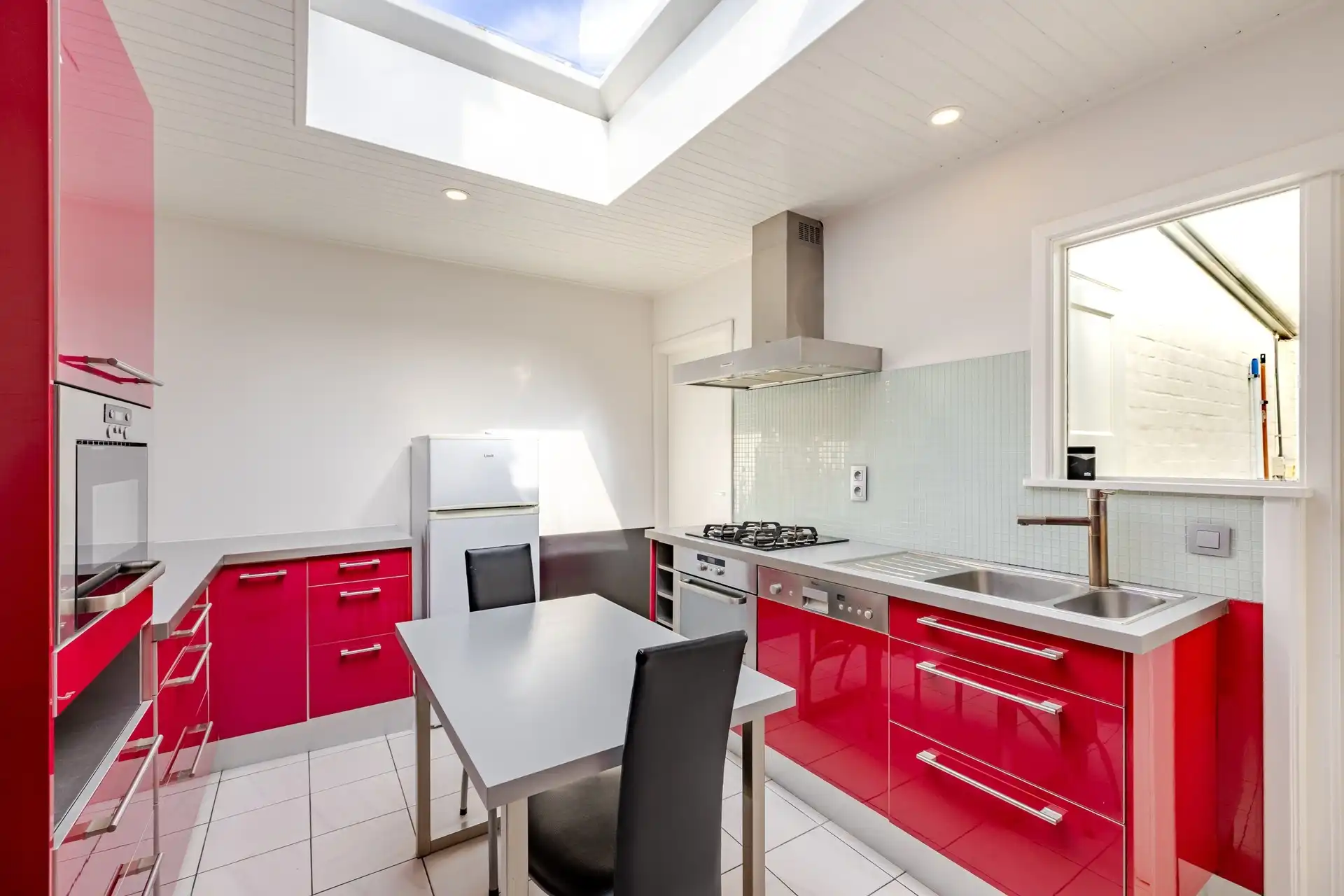 Ruime en veelzijdige stadswoning met tuin foto 9