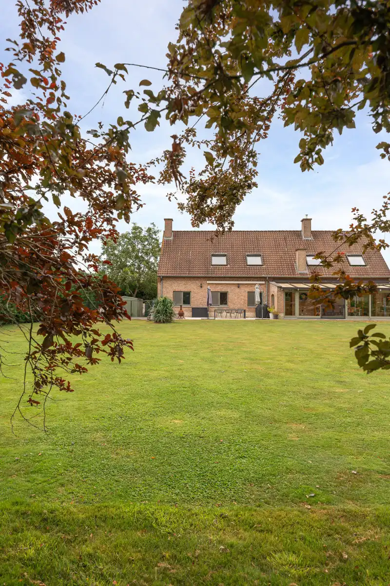 Karaktervolle kangoeroewoning met ruim perceel op toplocatie foto 31
