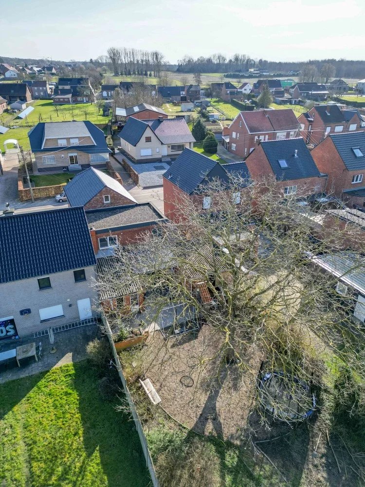 Ruime, instapklare woning op goede locatie foto 4