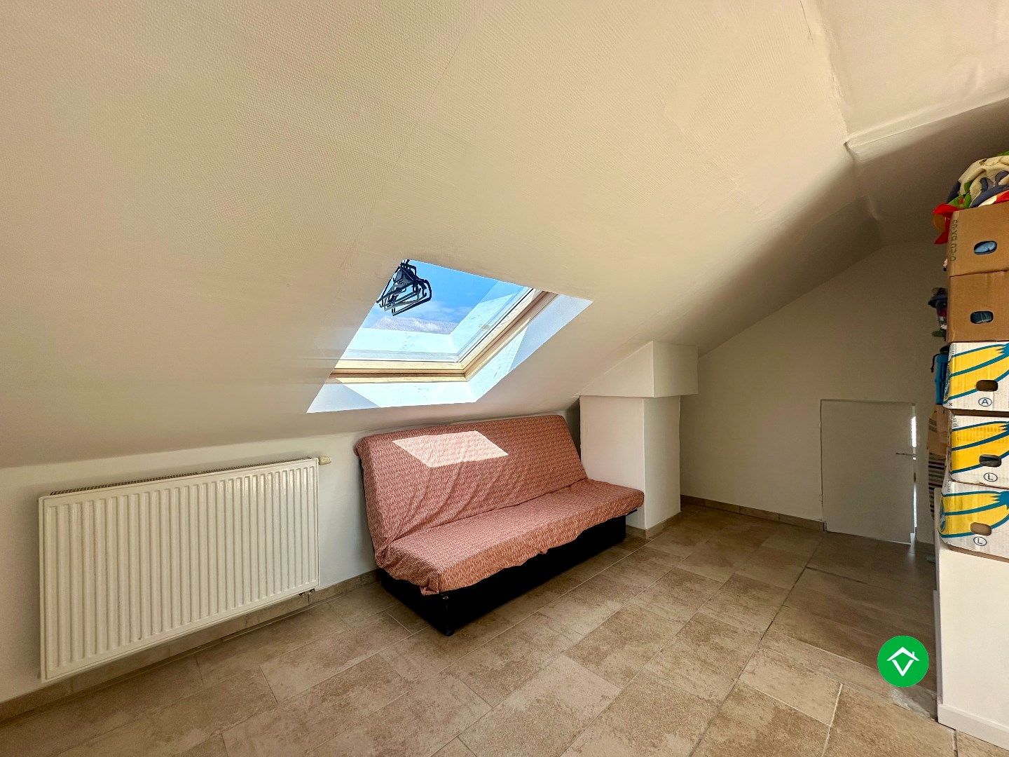 Instapklaar appartement met terras en 3 slaapkamers in een rustige wijk te Eernegem foto 11