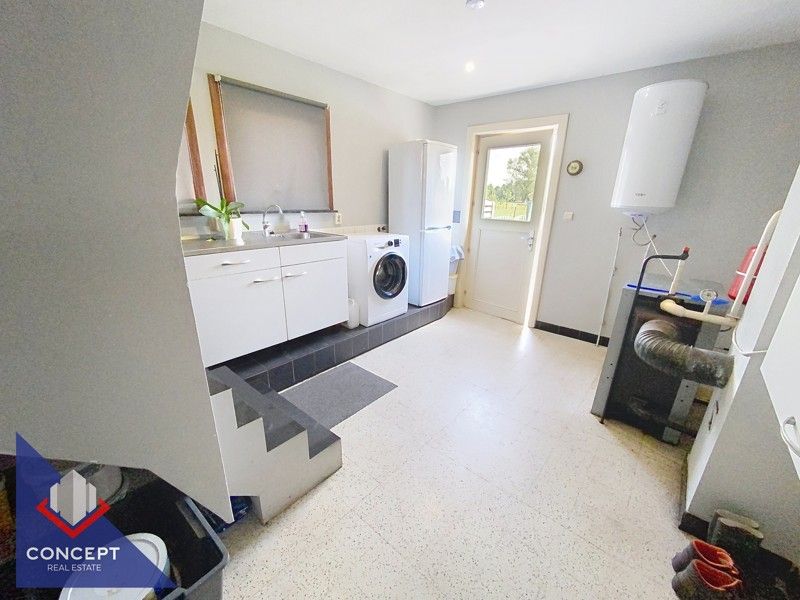 Instapklare woning met 3 slaapkamers met achterliggende paardenweides. foto 19