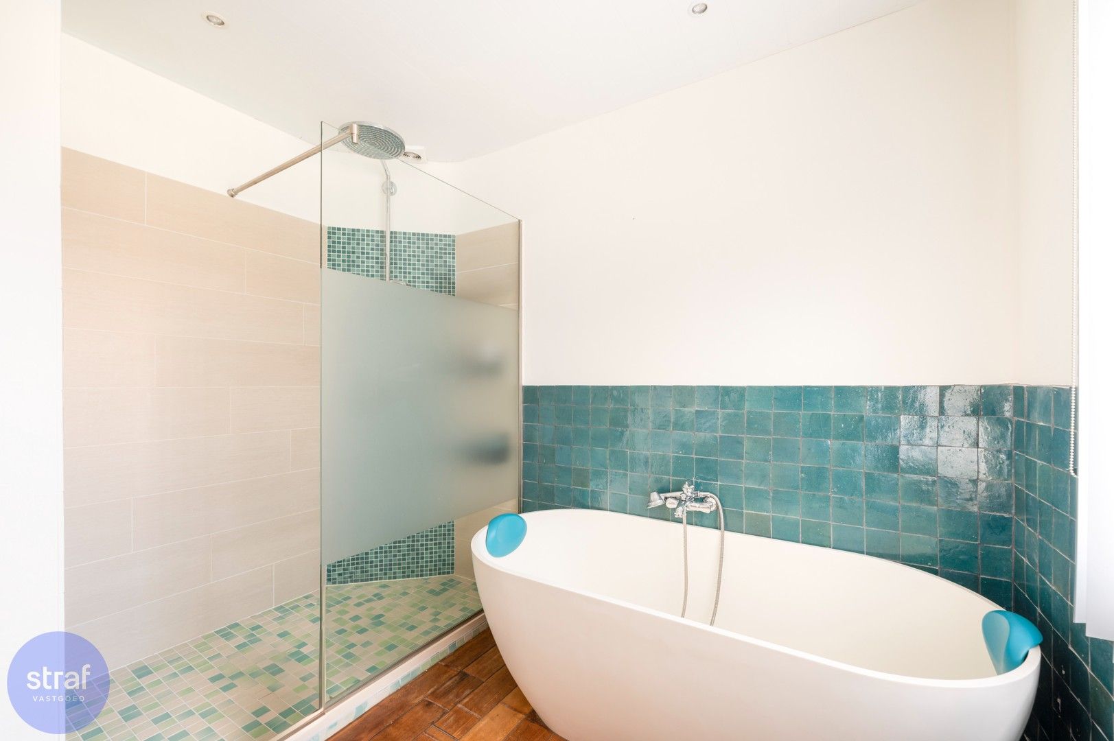 Grote energiezuinige woning (EPC A) met 4 slp en 2 badkamers foto 16