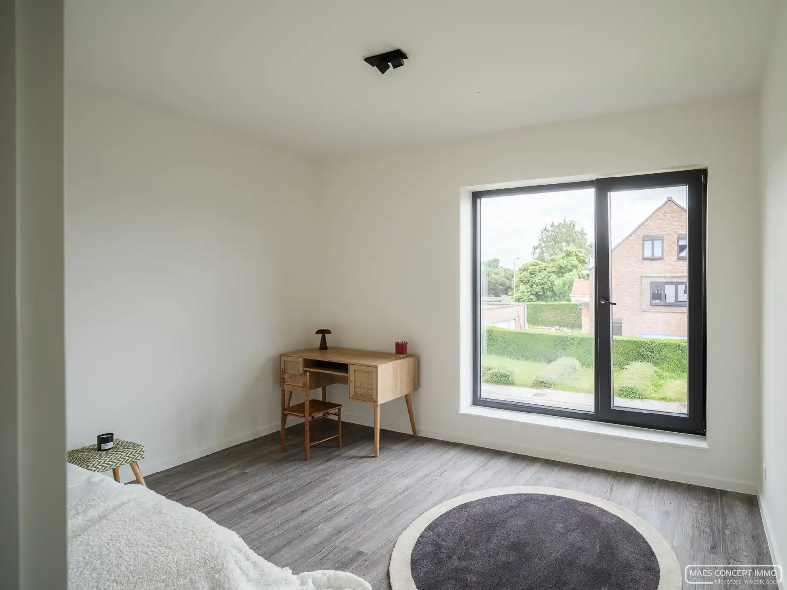 Gerenoveerde woning met 3 slaapkamers te koop in Waregem centrum foto 15