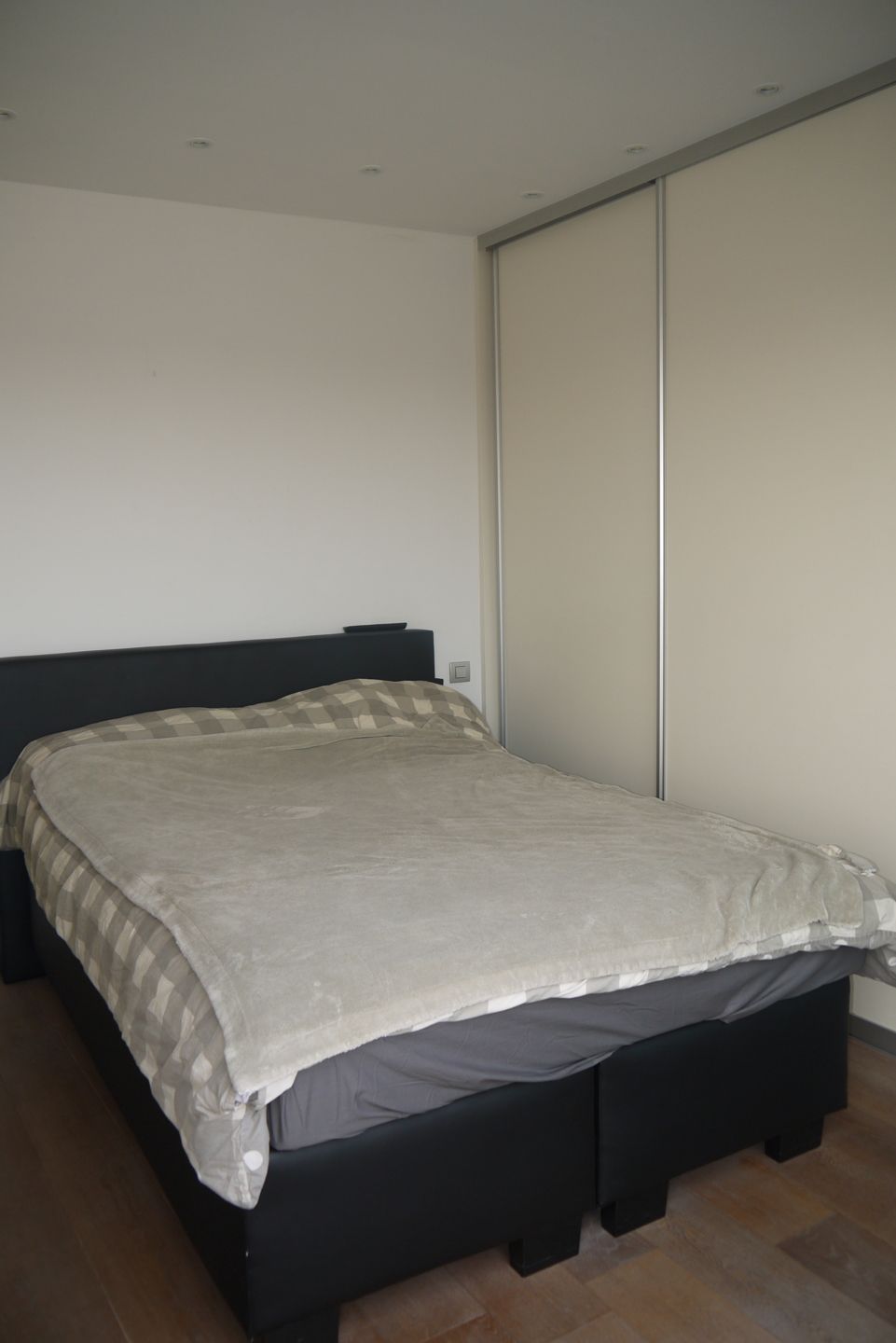 Zeer goed gelegen studio met terras foto 8
