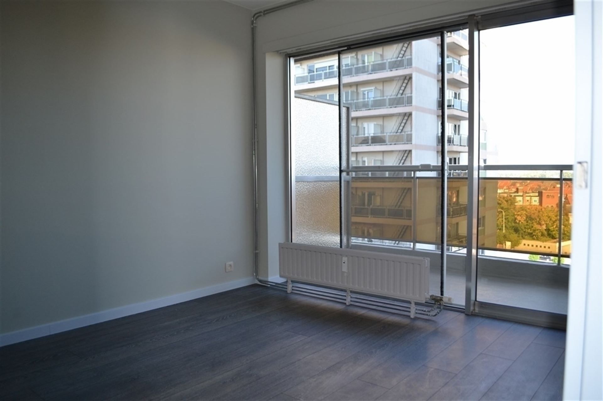Appartement met 1 slpk en terras op 8ste verdieping foto 8