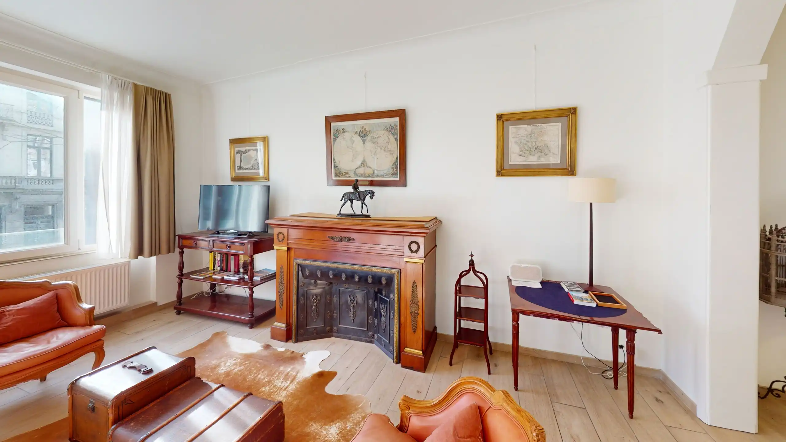 ANTWERPEN - Stijlvol gemeubeld appartement nabij het Centraal Station foto 2