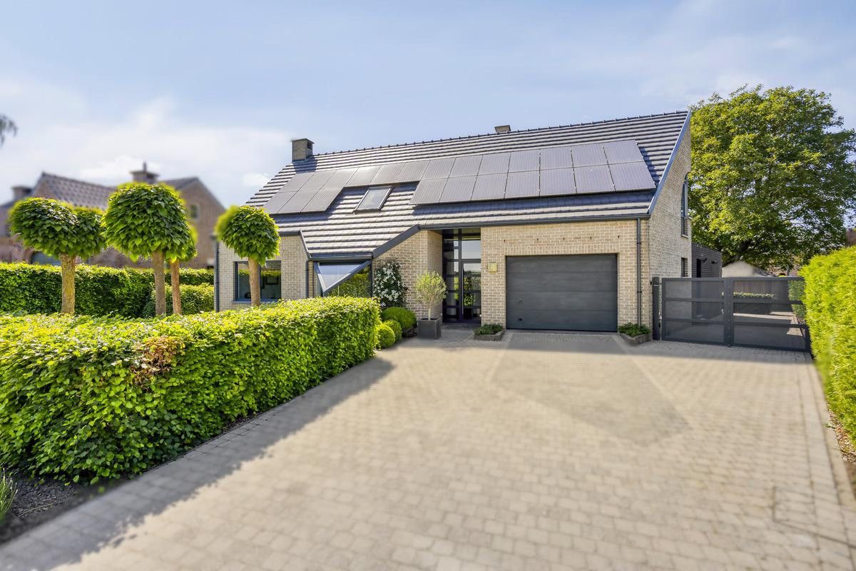 gezellige en lichtrijke villa op 9,50 are - 100 % instapklaar foto 4