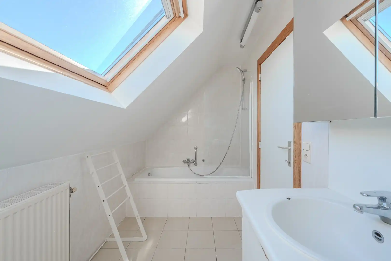 Charmante vrijstaande woning met zonnige tuin foto 13
