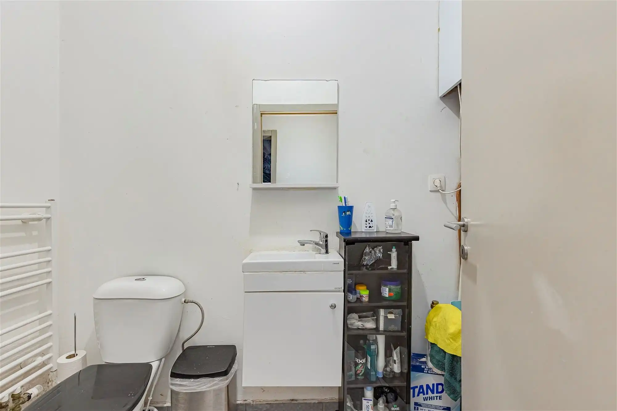 Woning opgedeeld in 4 verhuurde appartementen foto 7