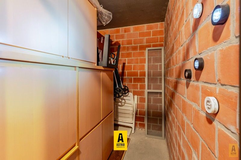 Instapklare zonnige studio met zeezicht! foto 25