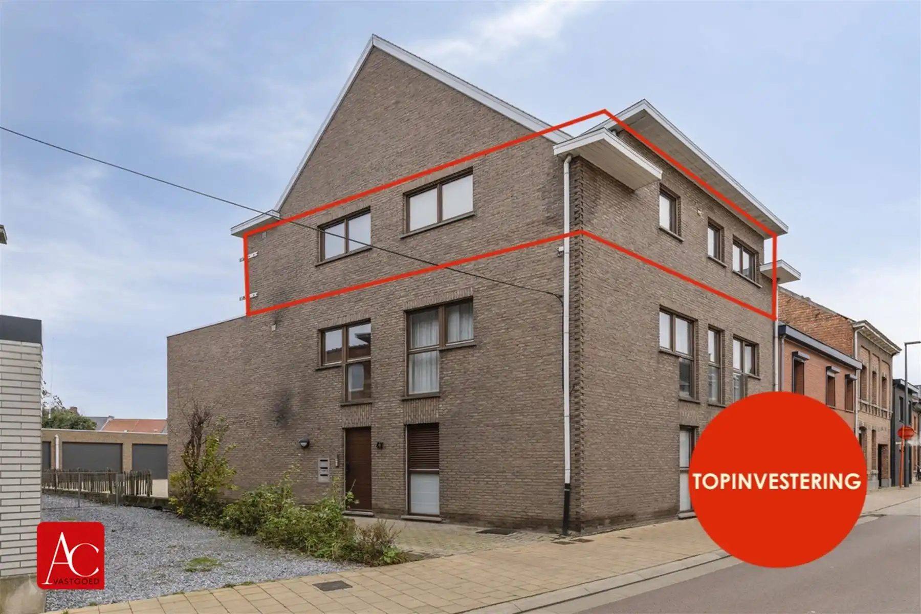 Appartement met 2 slaapkamers, terras en garage foto 16