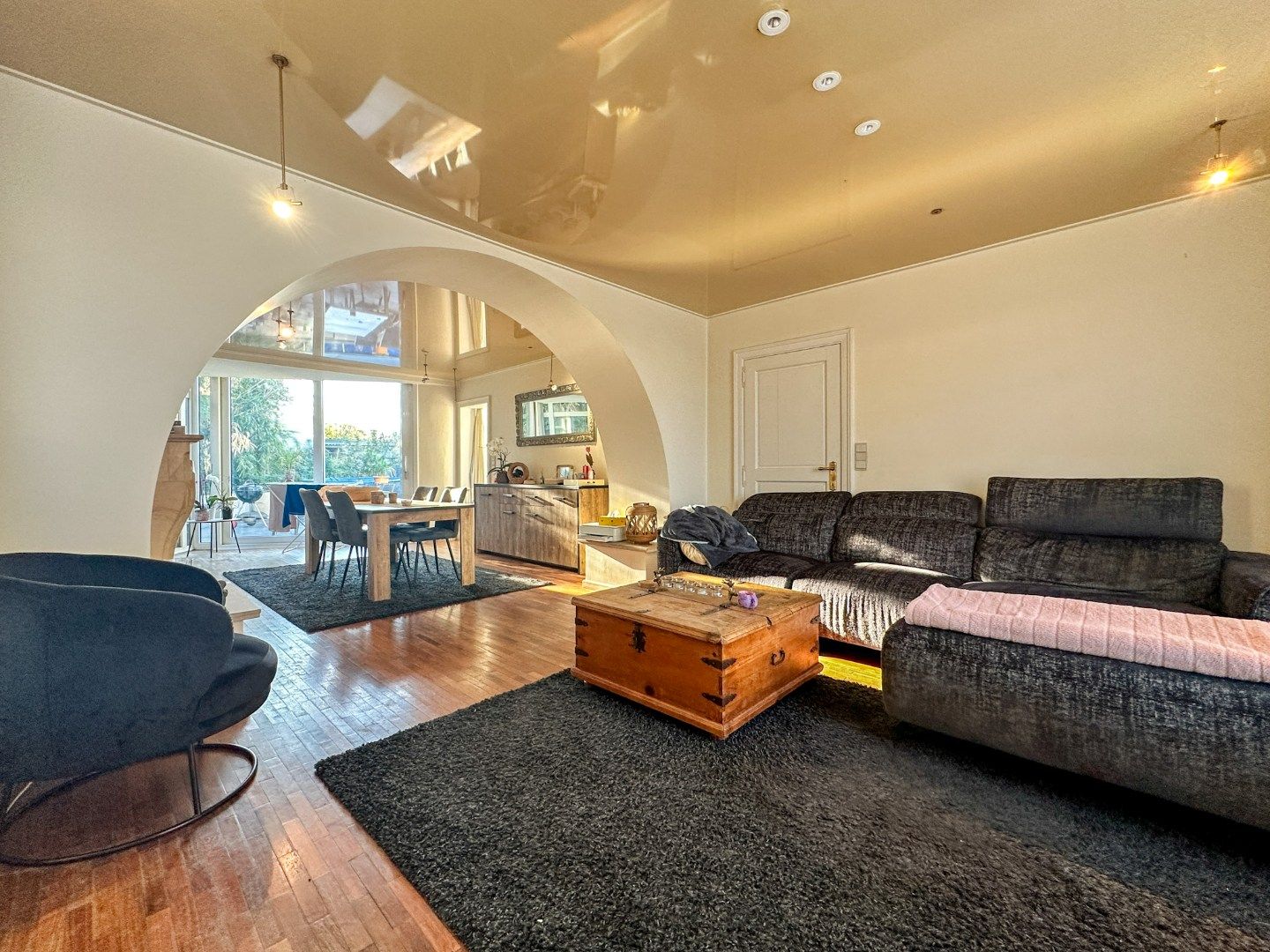 Ruime woning met 3/4 slpk, carport en tuin met terras, Zedelgem foto 2