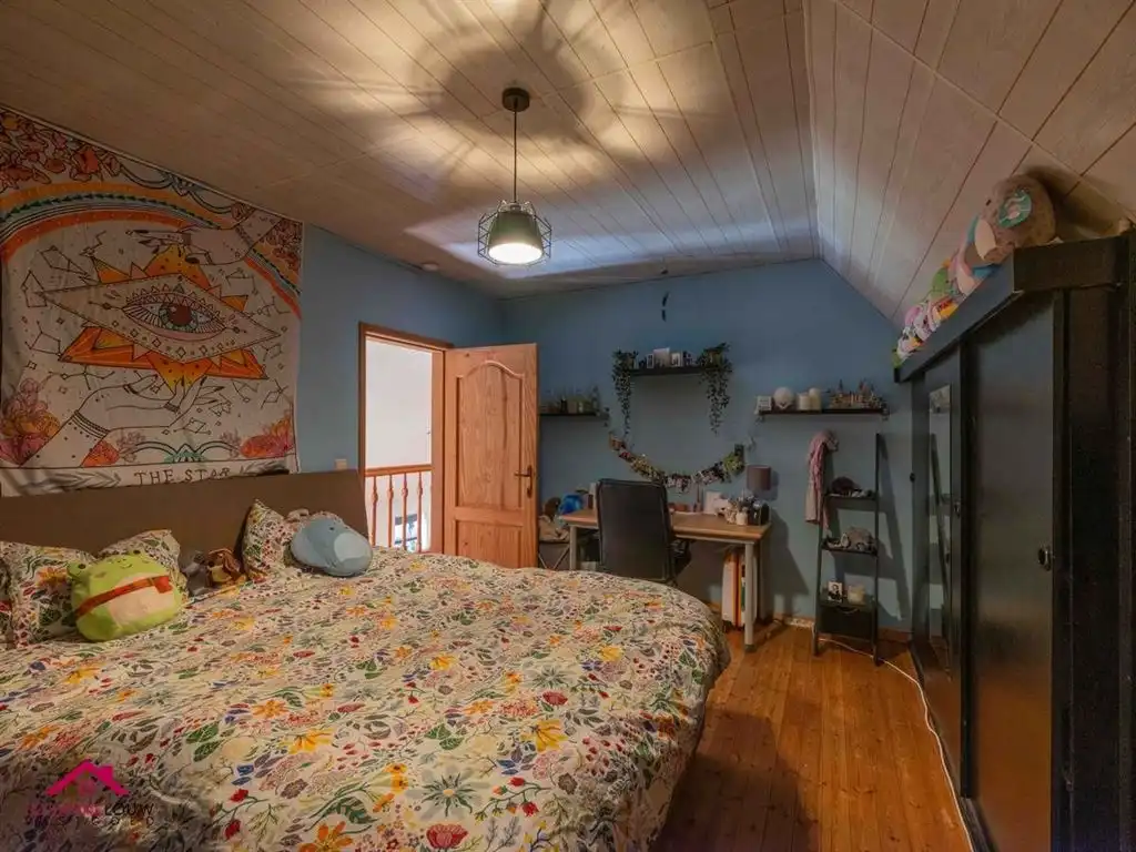 Vrijstaande woning op ruim perceel foto 30