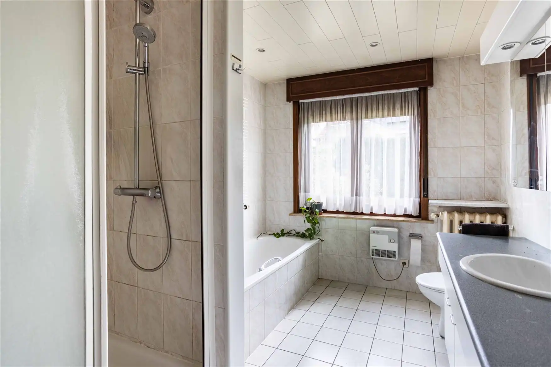 Ruimte, rust en potentieel in landelijk Vosselare foto 14