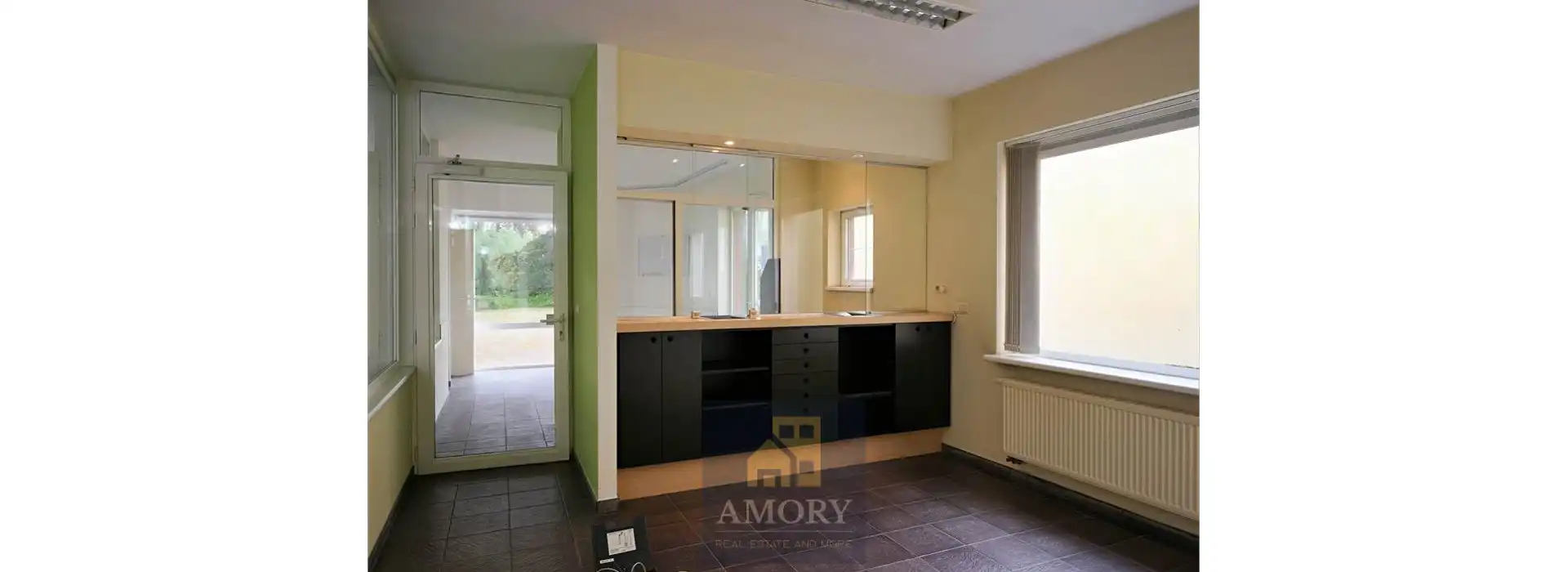 Historische notariswoning in het centrum van Eeklo foto 8