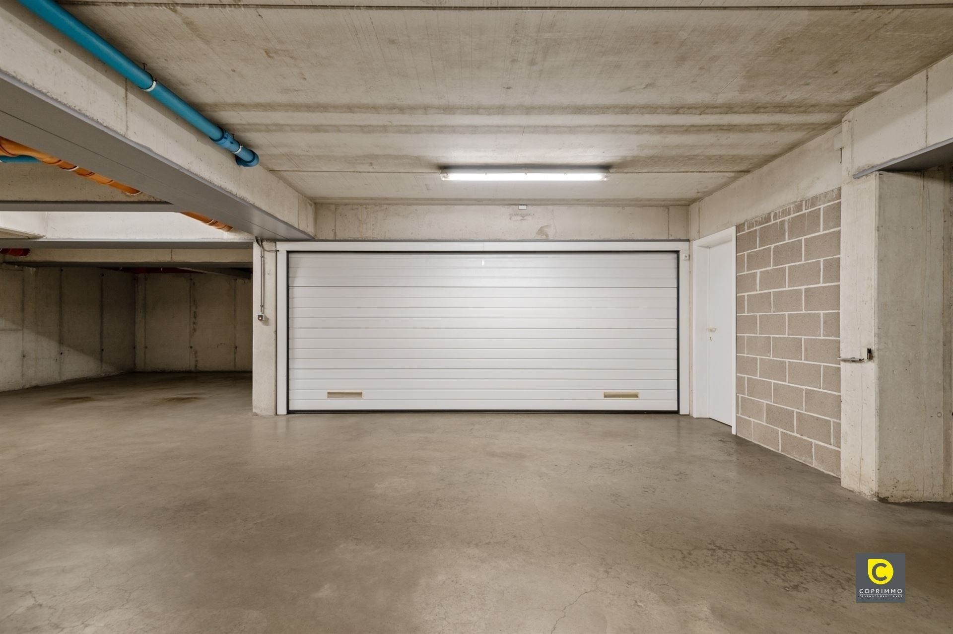 Gelijkvloersappartement met terras, tuin en garage foto 20