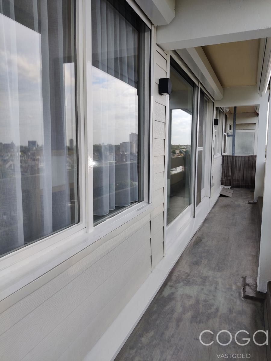 Appartement 2 slpks met zicht op de stad foto 10