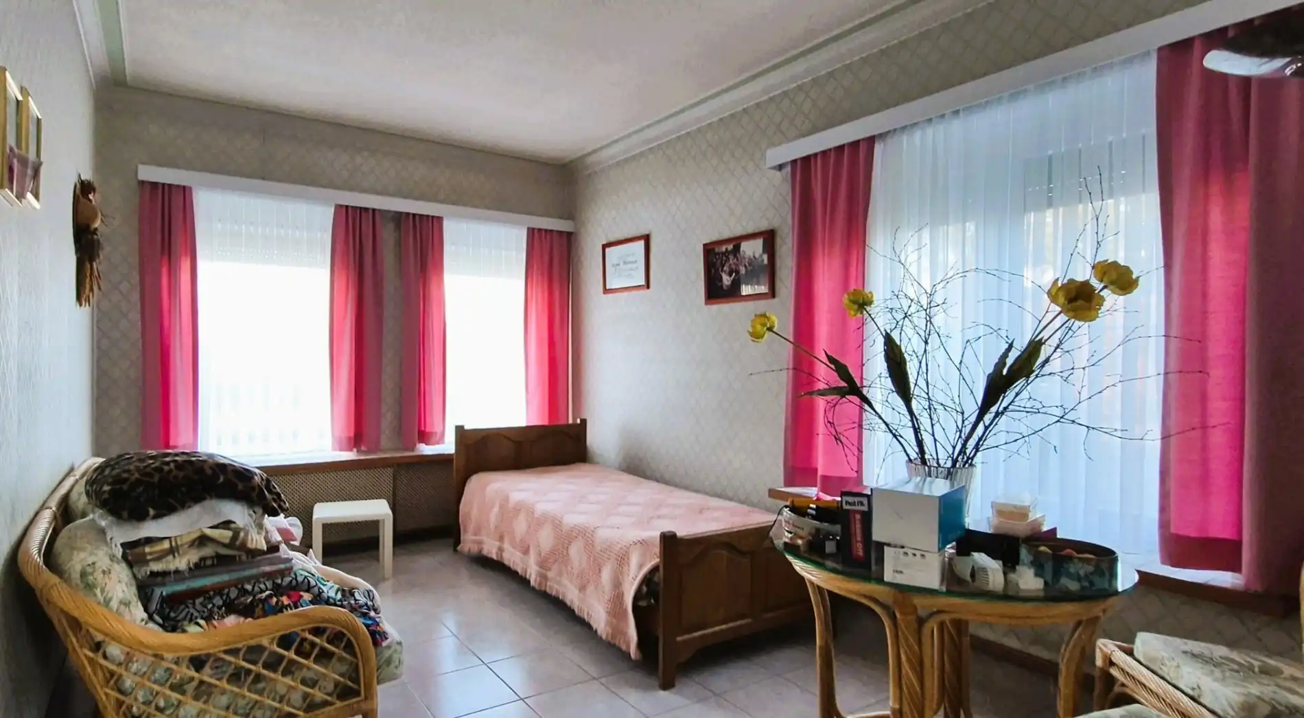 Woning en/of handel op zeer zichtbare hoek foto 5