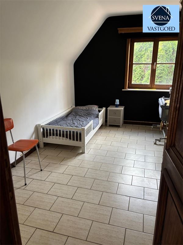 MOOIE RUIME VILLA MET SLAAPKAMERS EN TUIN  foto 16