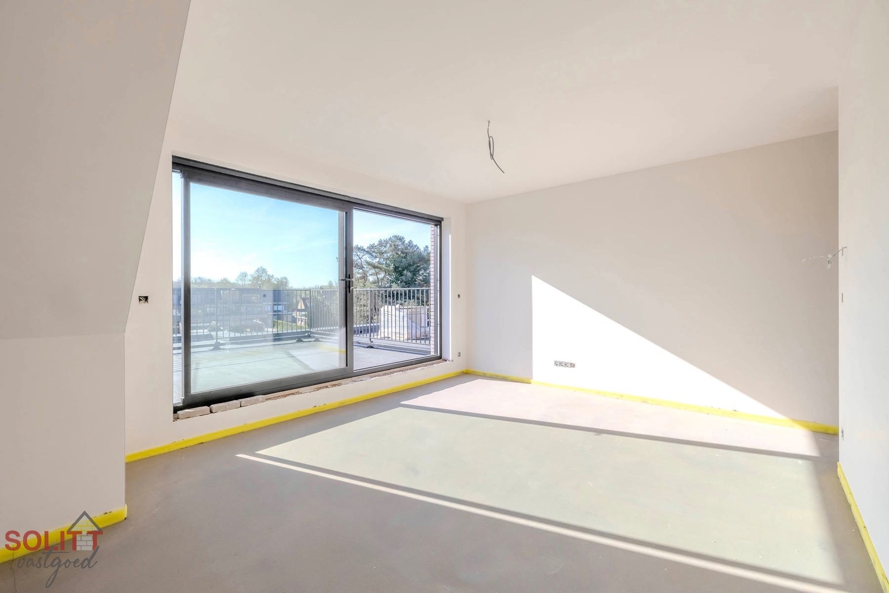 Penthouse met 3 slpk, terras (40m²) en bovengrondse parking foto 5