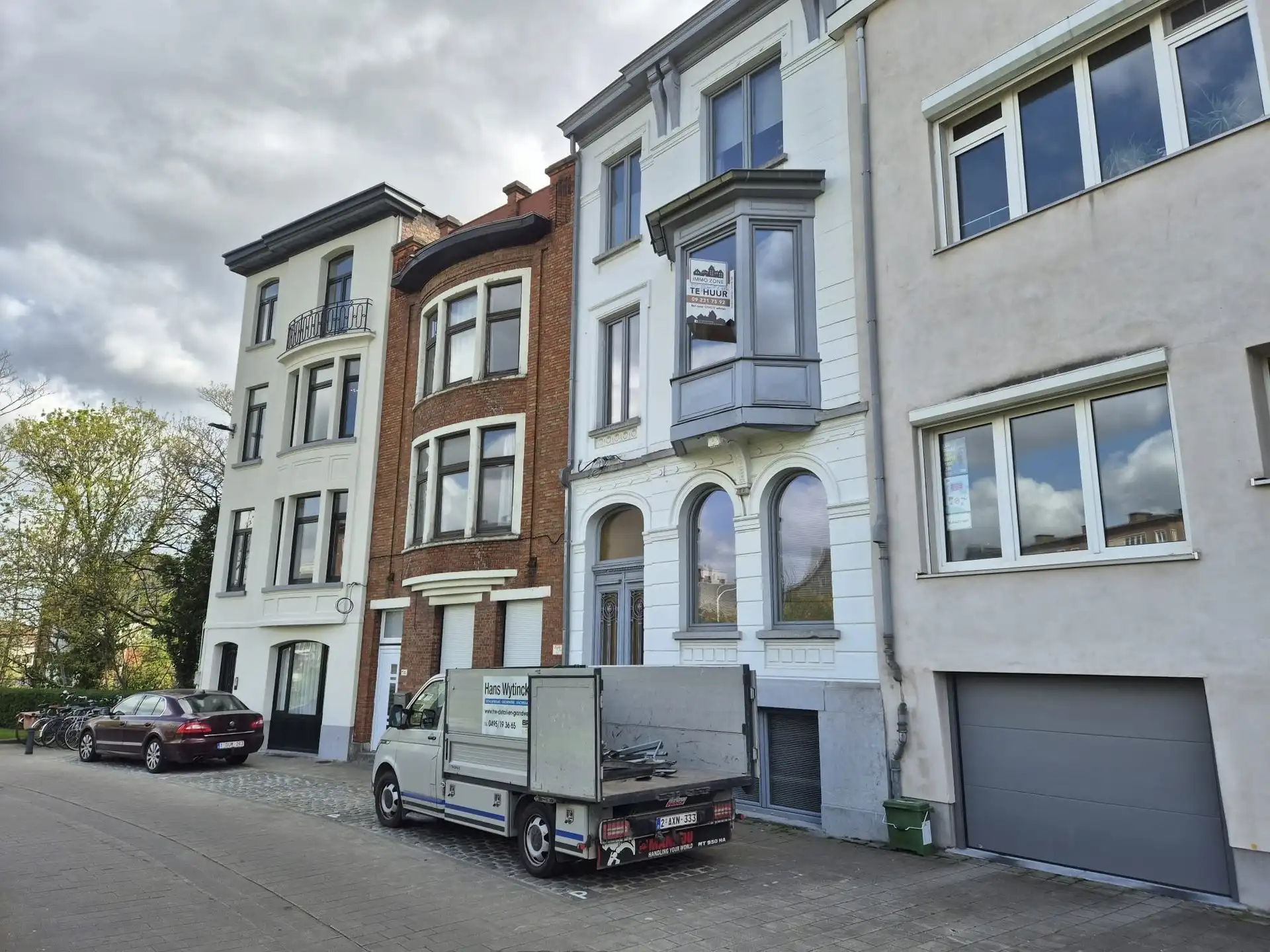 Verrassend ruim gelegen appartment met zicht op het water.  foto 30