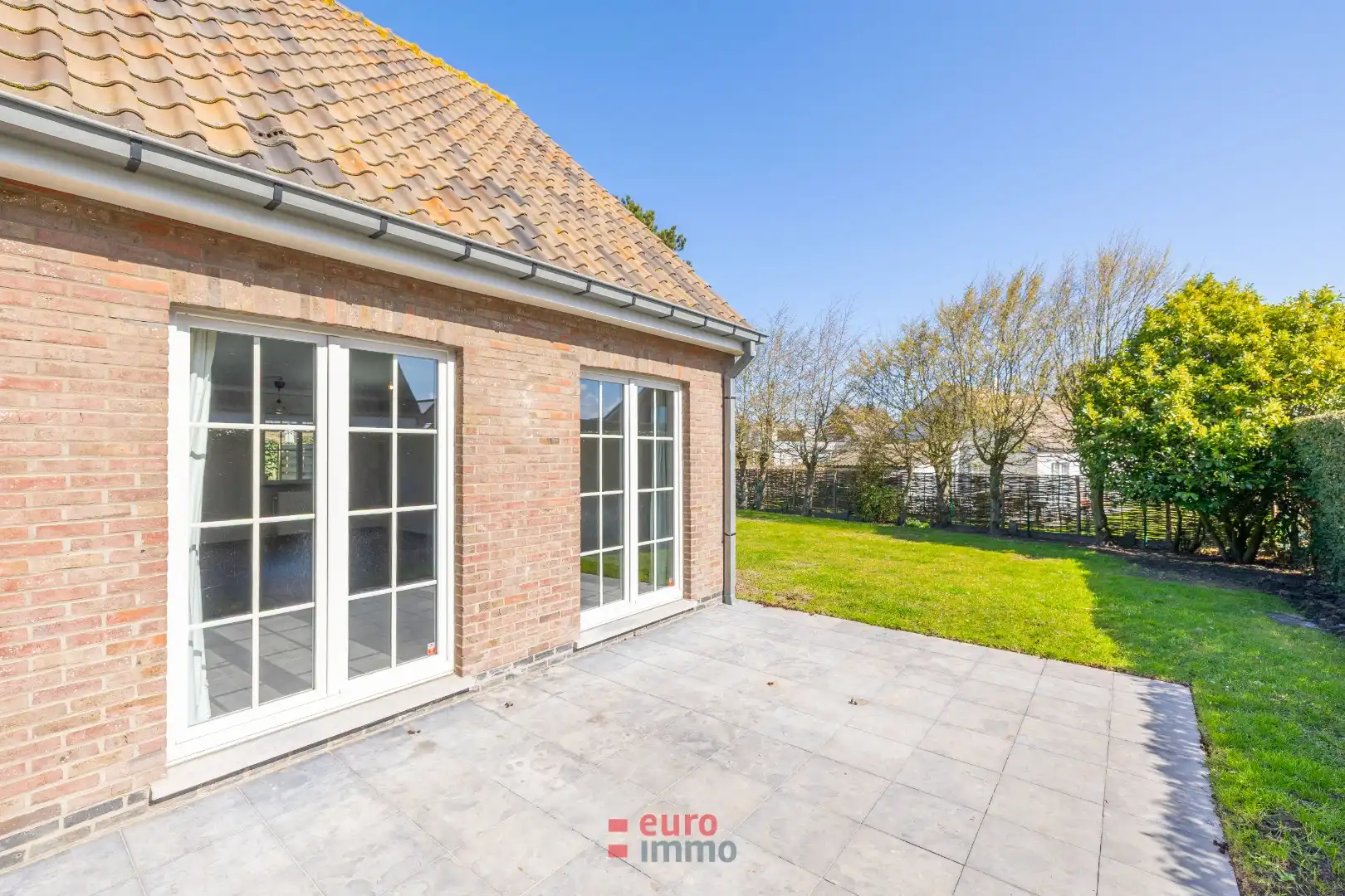 Alleenstaande villa op unieke ligging aan de duinen van Oostduinkerke foto 16