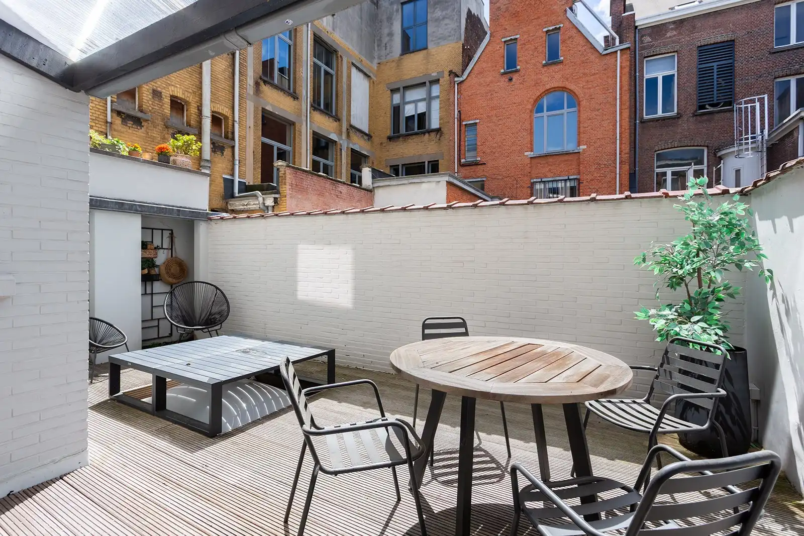 Gemeubeld appartement met terras in het hartje van Antwerpen foto 20