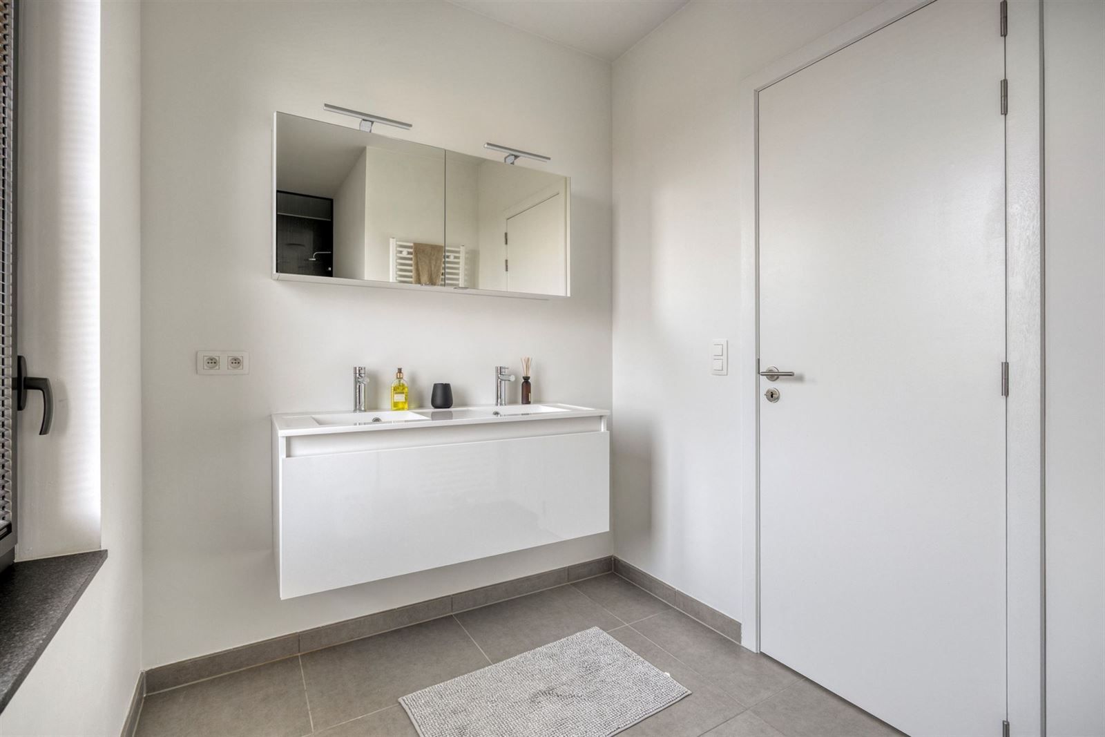 Duplex appartement met 3 slaapkamers foto 21