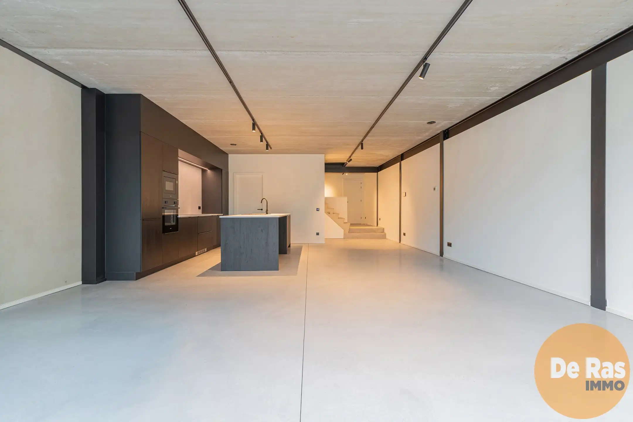 VLIERZELE - Nieuwbouwwoning in moderne betonarchitectuur foto 5