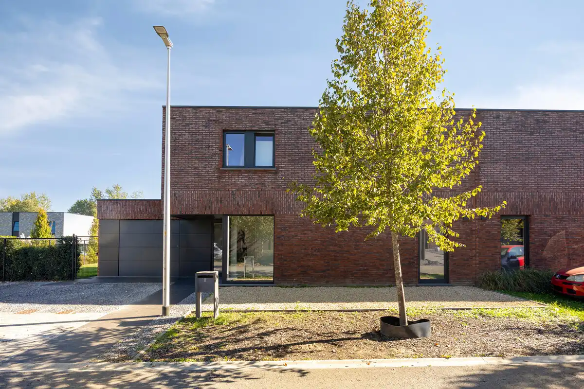 RECENTE HEDENDAAGSE WONING OP 5A12CA MET 3 SLK TE GUIGOVEN. INTERESSANT INVESTERINGSPAND. foto 22