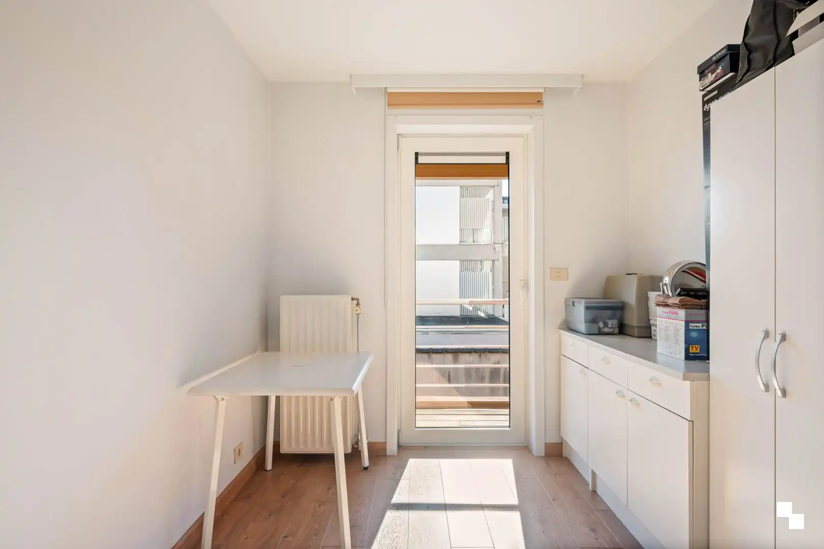 Instapklaar appartement in centrum Waregem foto 19