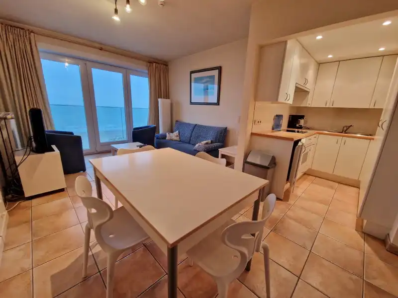 Appartement te koop foto {{pictureIndex}}