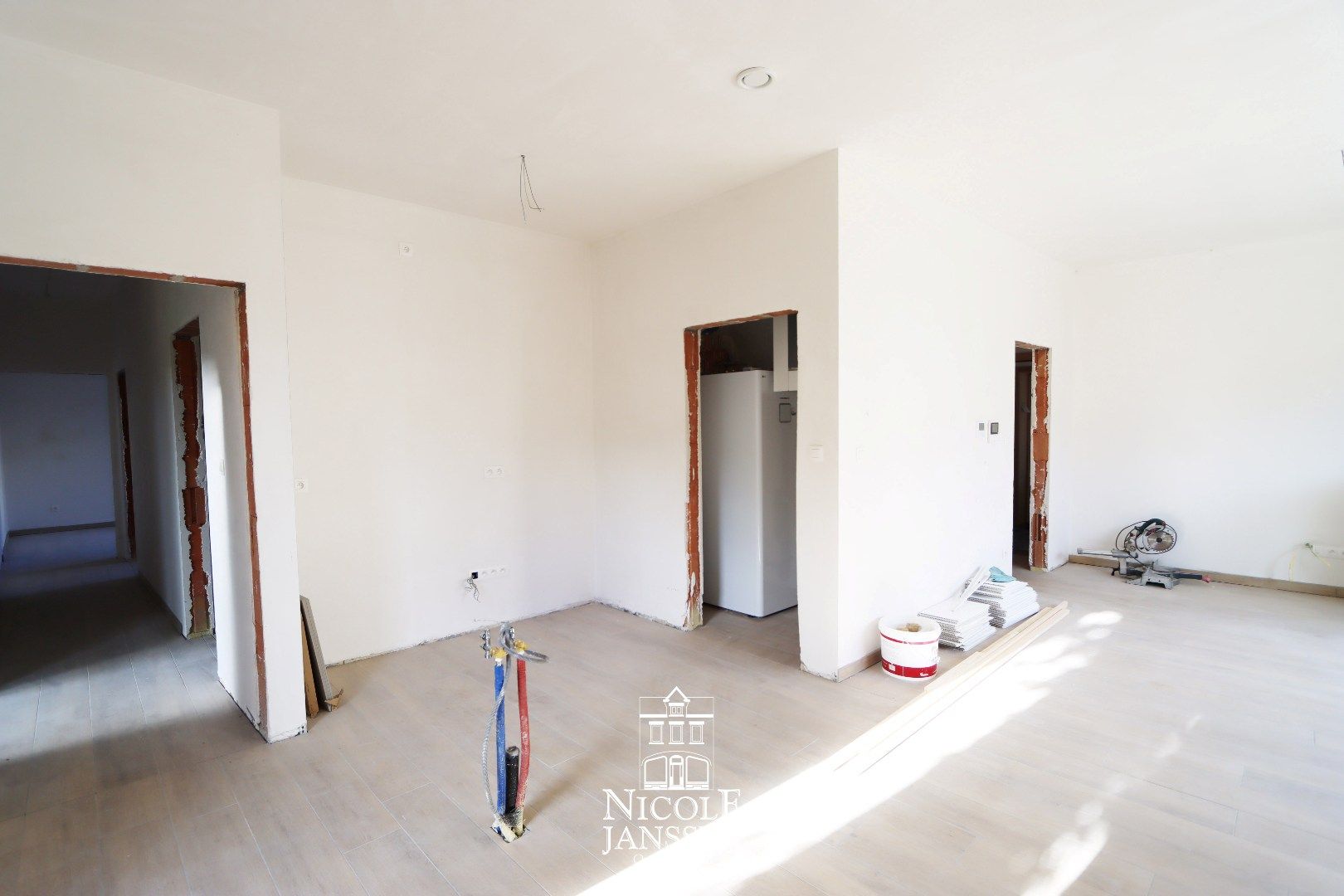 Gelijkvloers appartement (B0.2)  van 85,27m² met 2 slaapkamers en terras foto {{pictureIndex}}