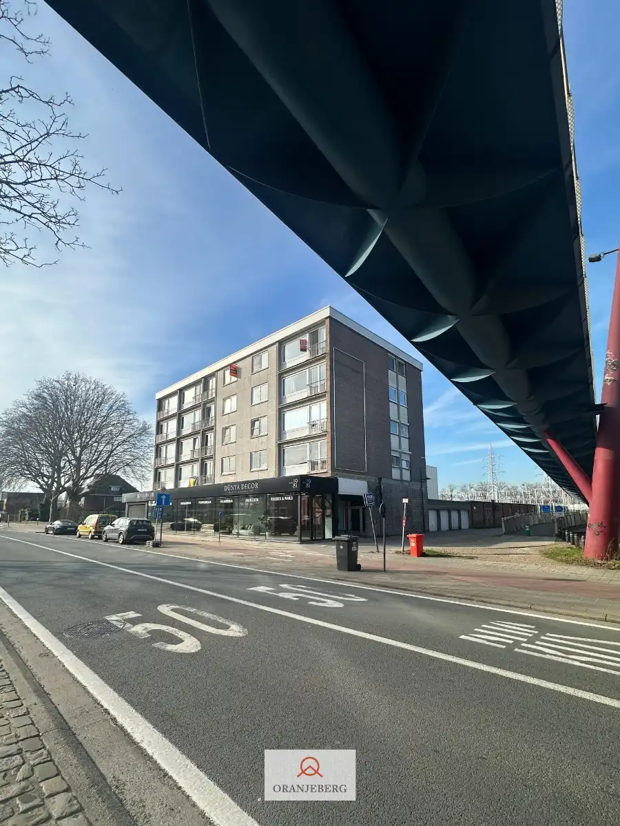 3 slpk appartement met zicht op het water foto 24