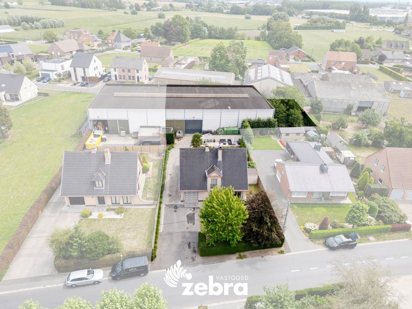 Instapklare woning met ruime loods van ± 600 m² te Oostrozebeke! foto 29