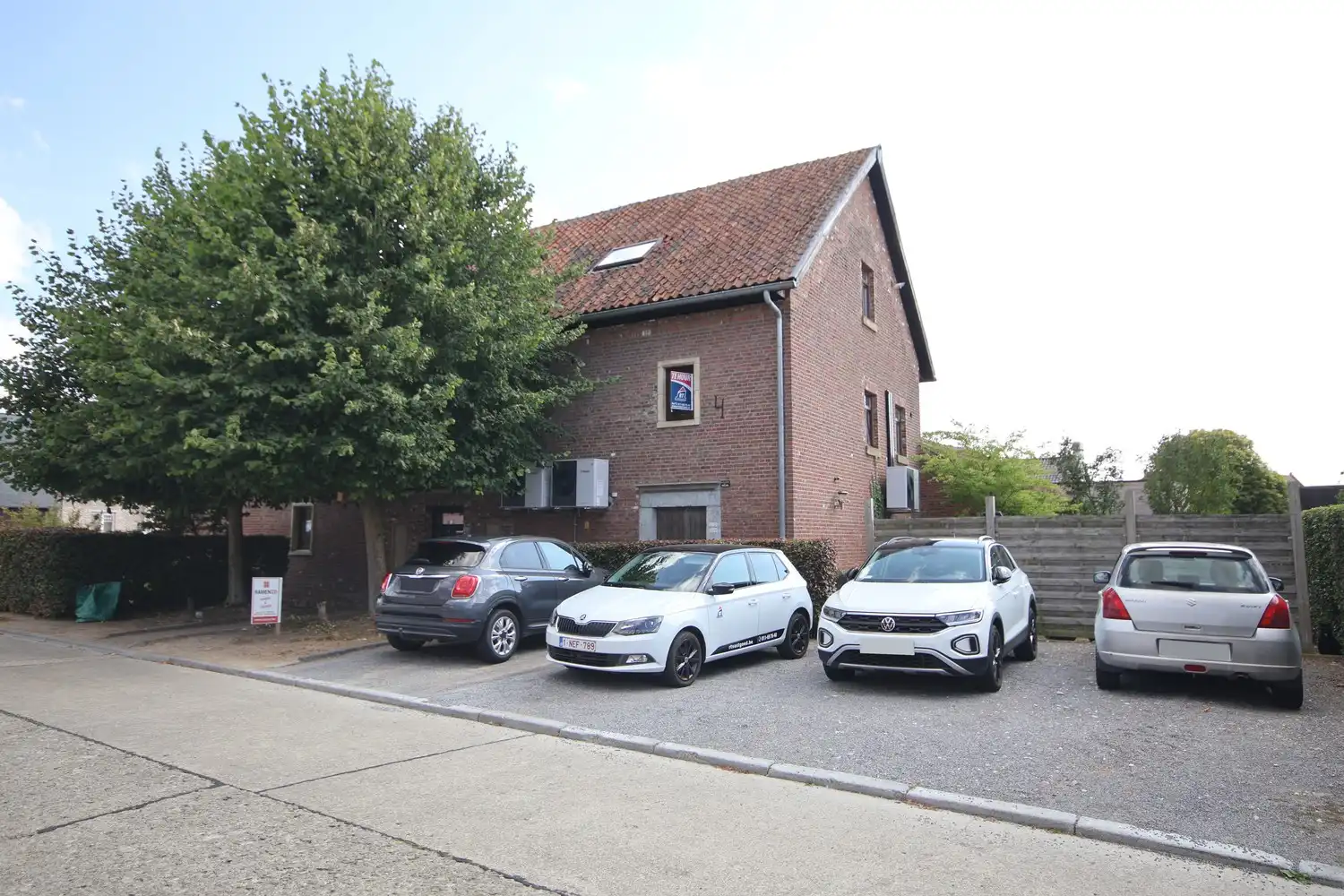 Rustig gelegen appartement met 2 slaapkamers en terras foto 24