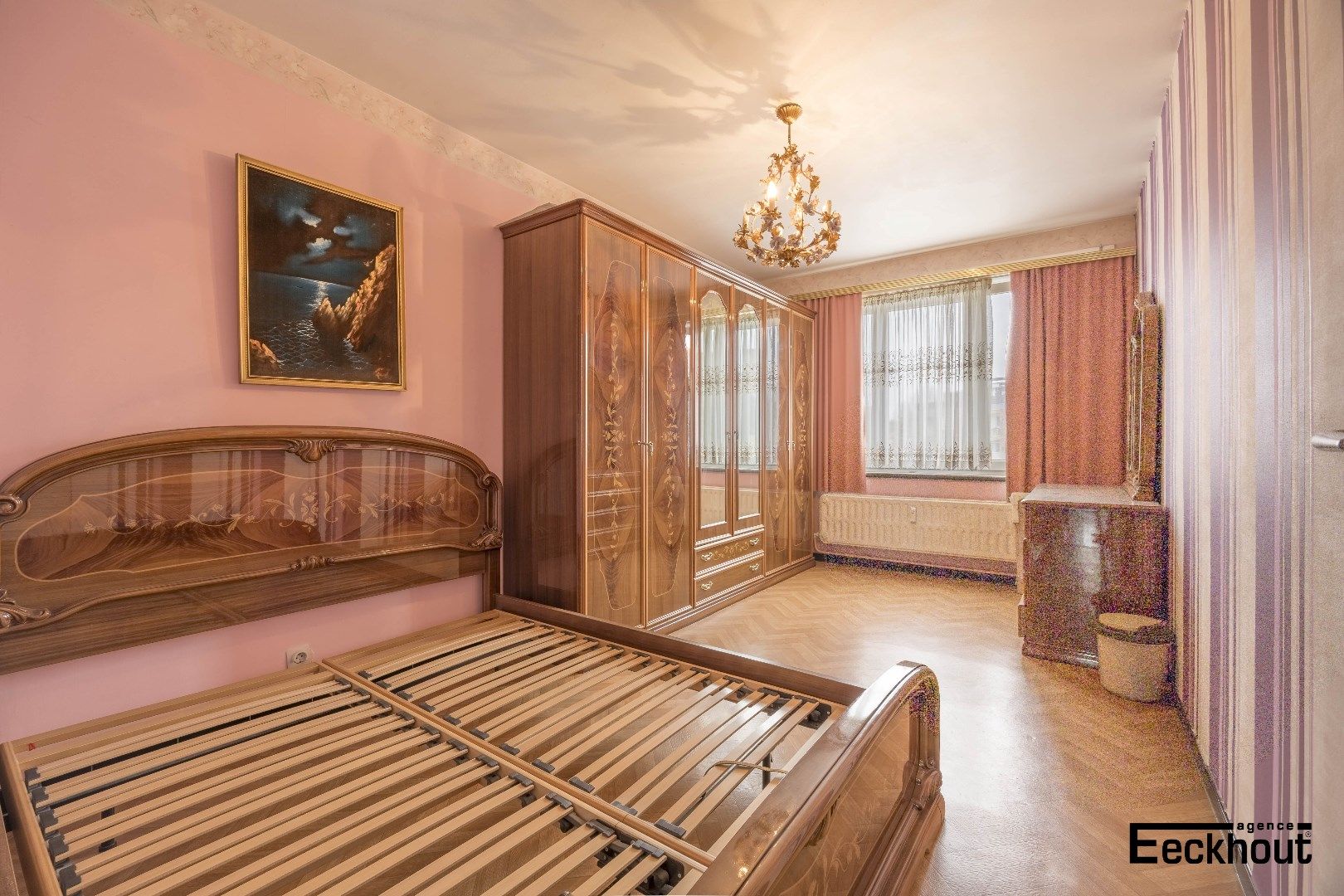 Op te frissen 2-slaapkamerappartement met vrij uitzicht! foto 9