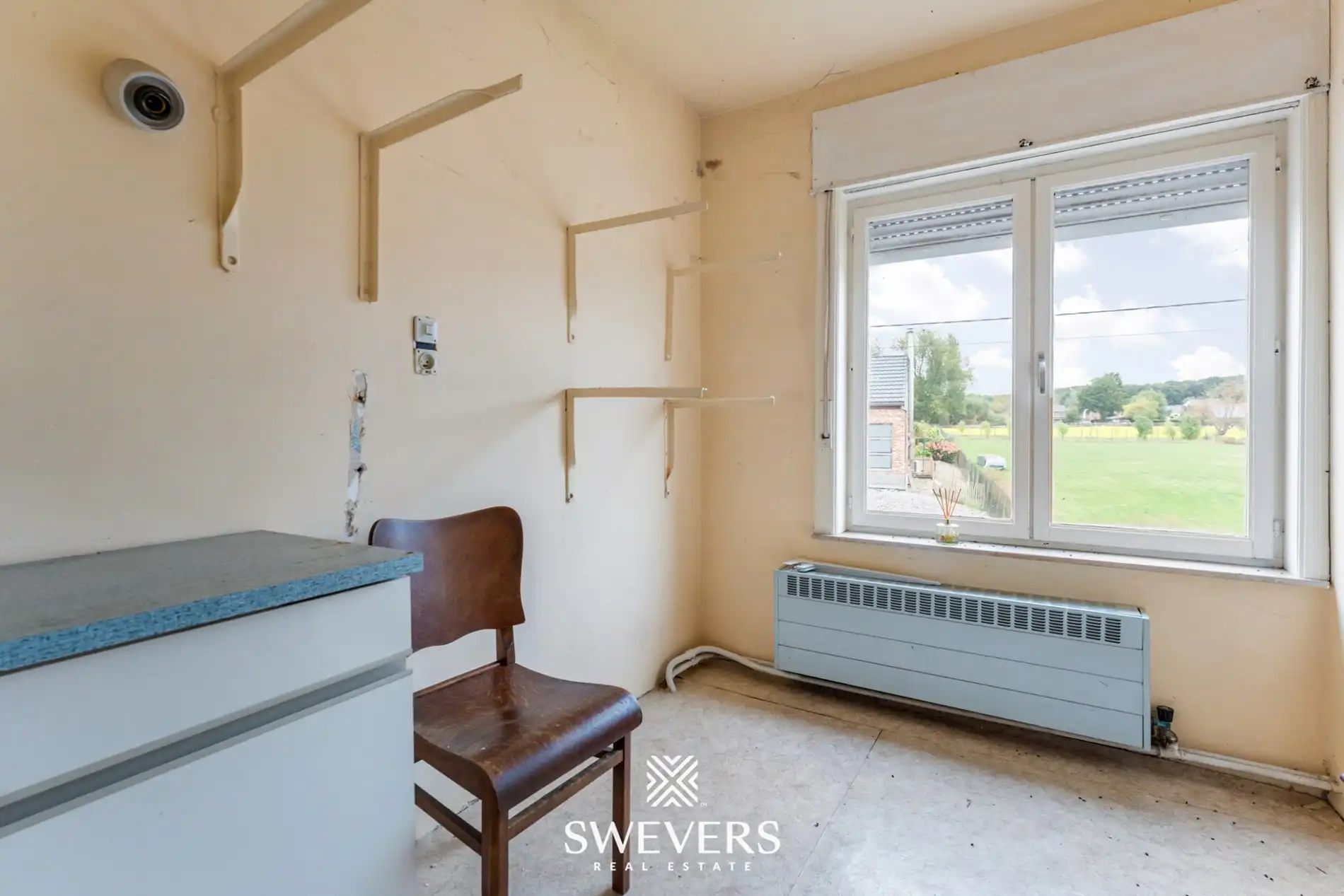 Te renoveren woning met tuin en garage in Budingen foto 23