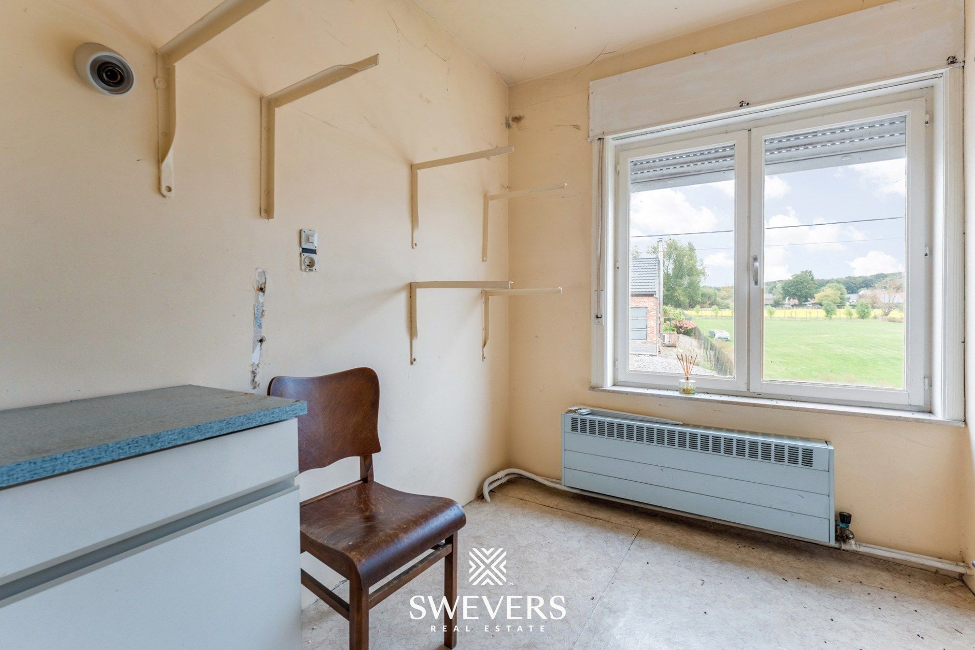 Te renoveren woning met tuin en garage in Budingen foto 23