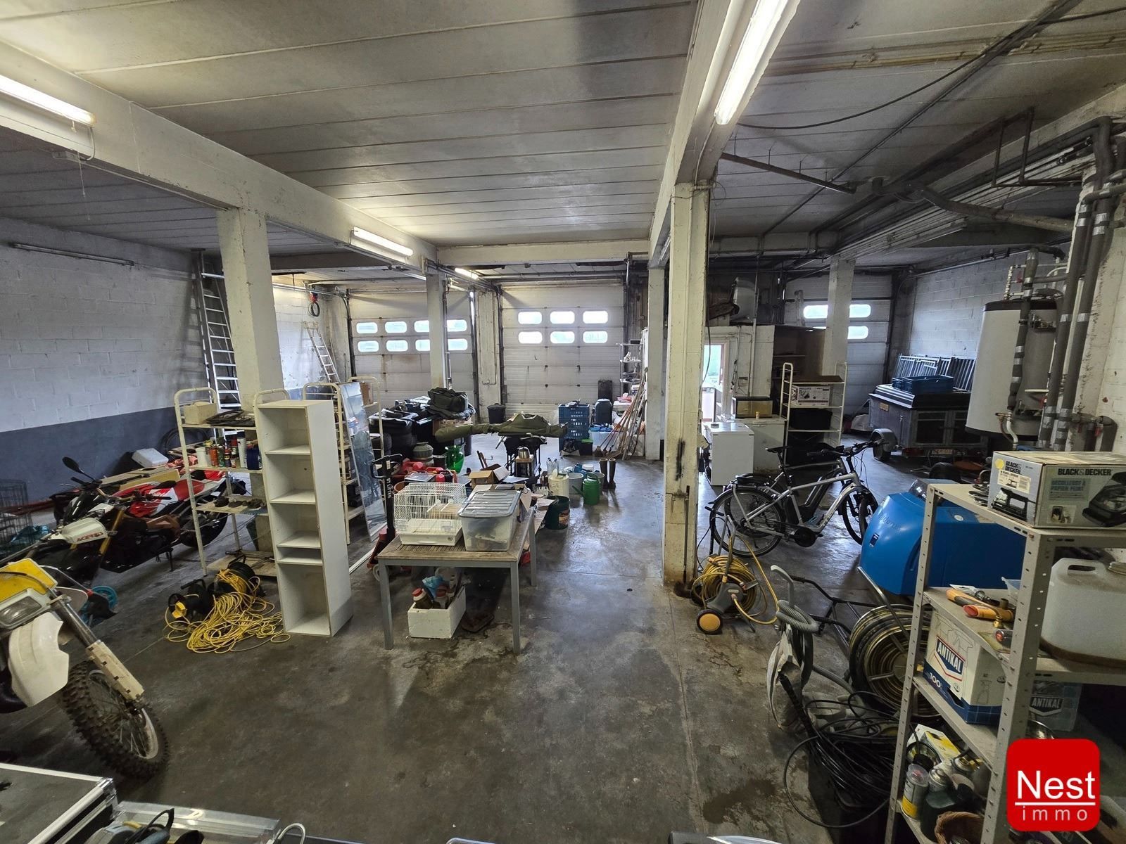 Polyvalente villa met  zeer grote loods foto 28