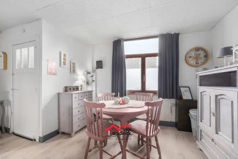 Te renoveren woning op 1369m² grondoppervlak!! foto 7