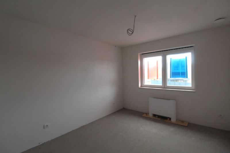 Energiezuinige halfopen woning te huur in Sijsele foto 6