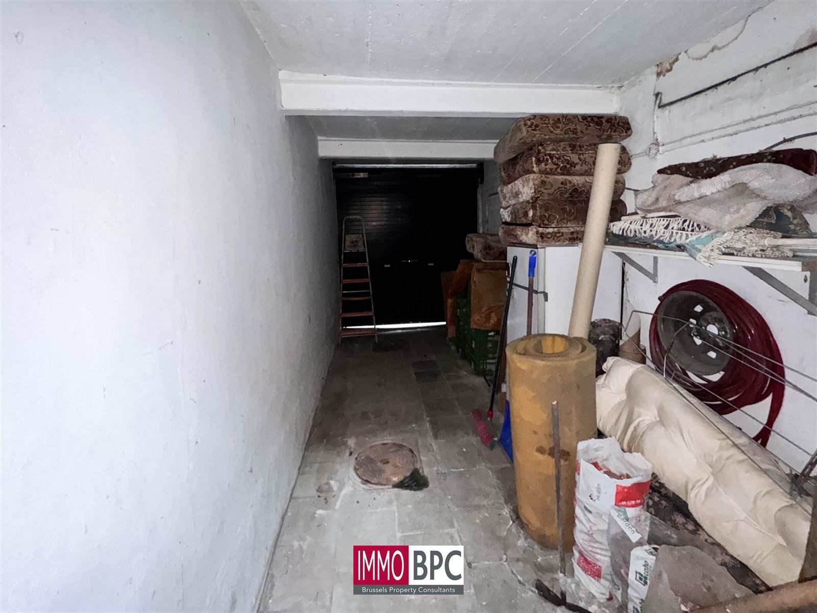 Karaktervolle woning met garage. foto 30