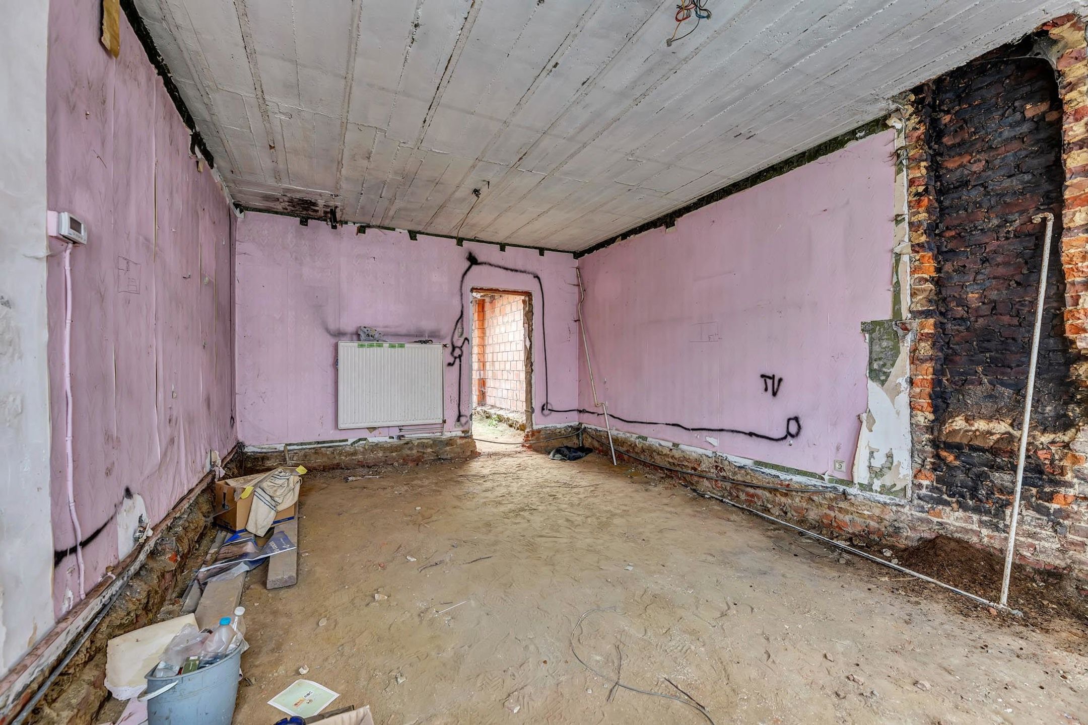 Volledig te renoveren halfopen bebouwing te Aalst foto 3