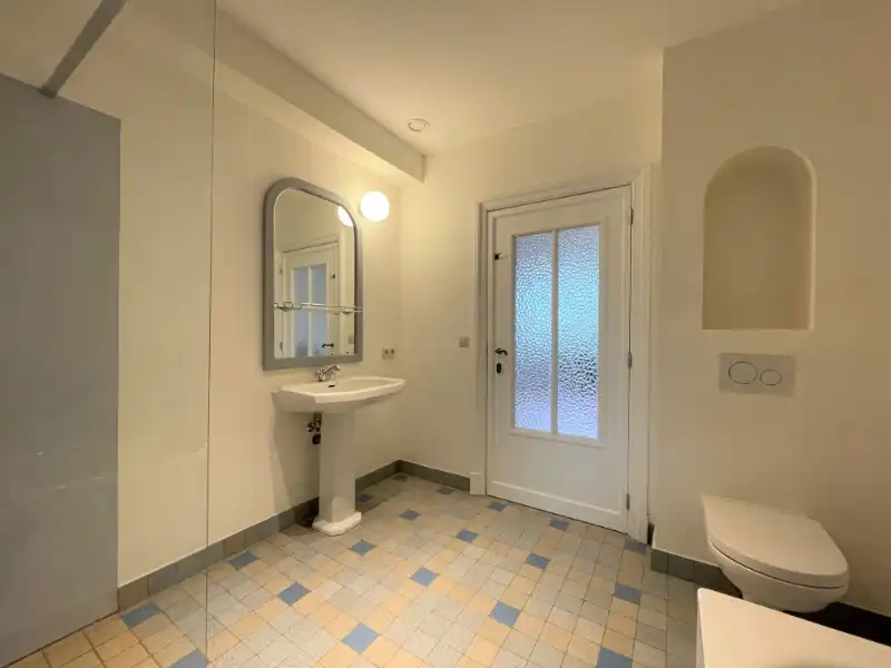 Uniek en hoogwaardig afgewerkt appartement tussen UZ en Sint-Pietersstation foto 13