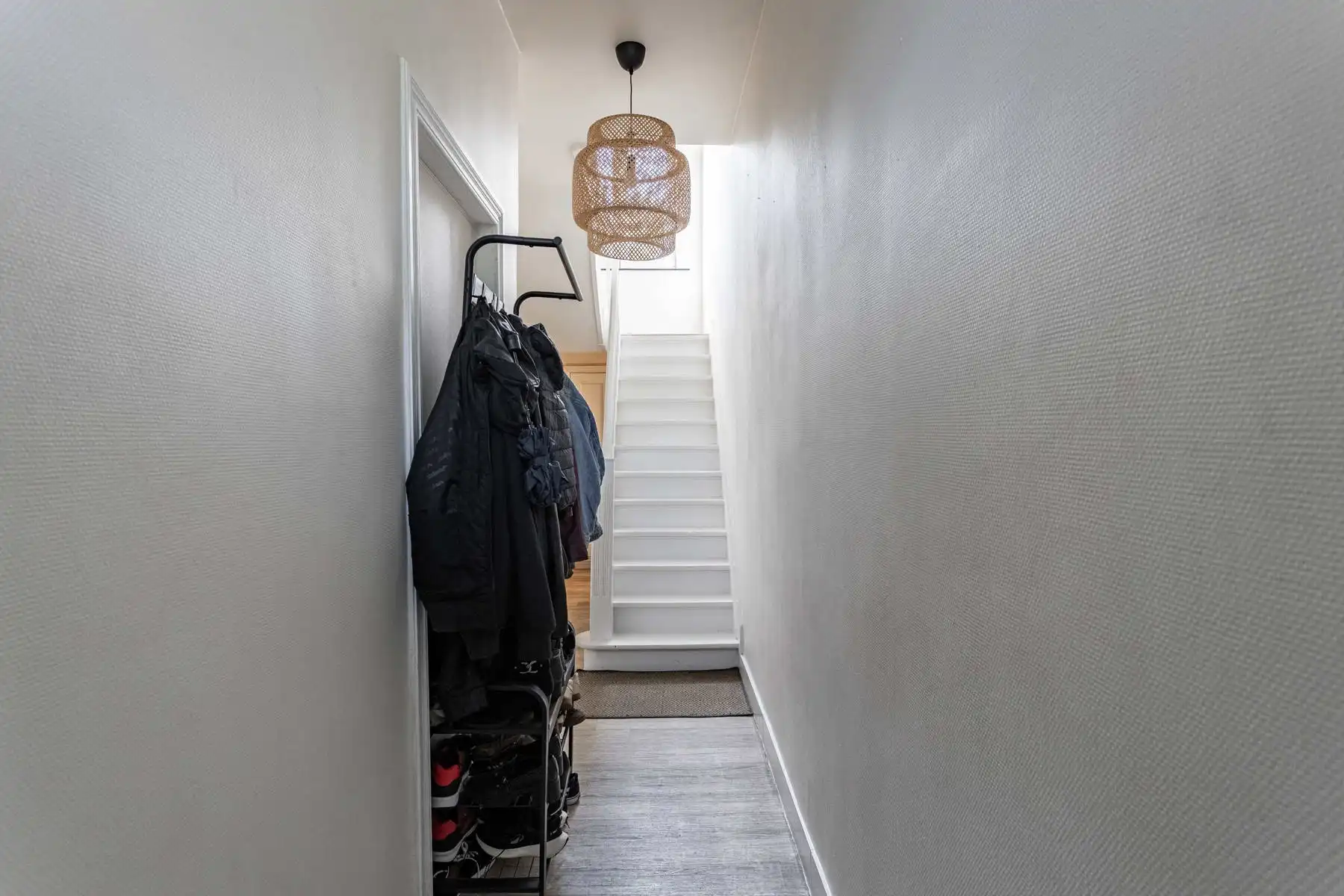 Instapklare herenwoning met 4 slaapkamers en stadstuin!  foto 3