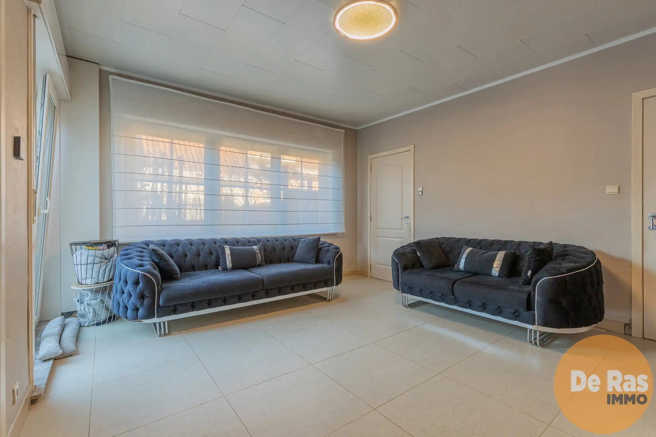 DENDERLEEUW - Ruime woning met 4 slpks, bureau en koer foto 4