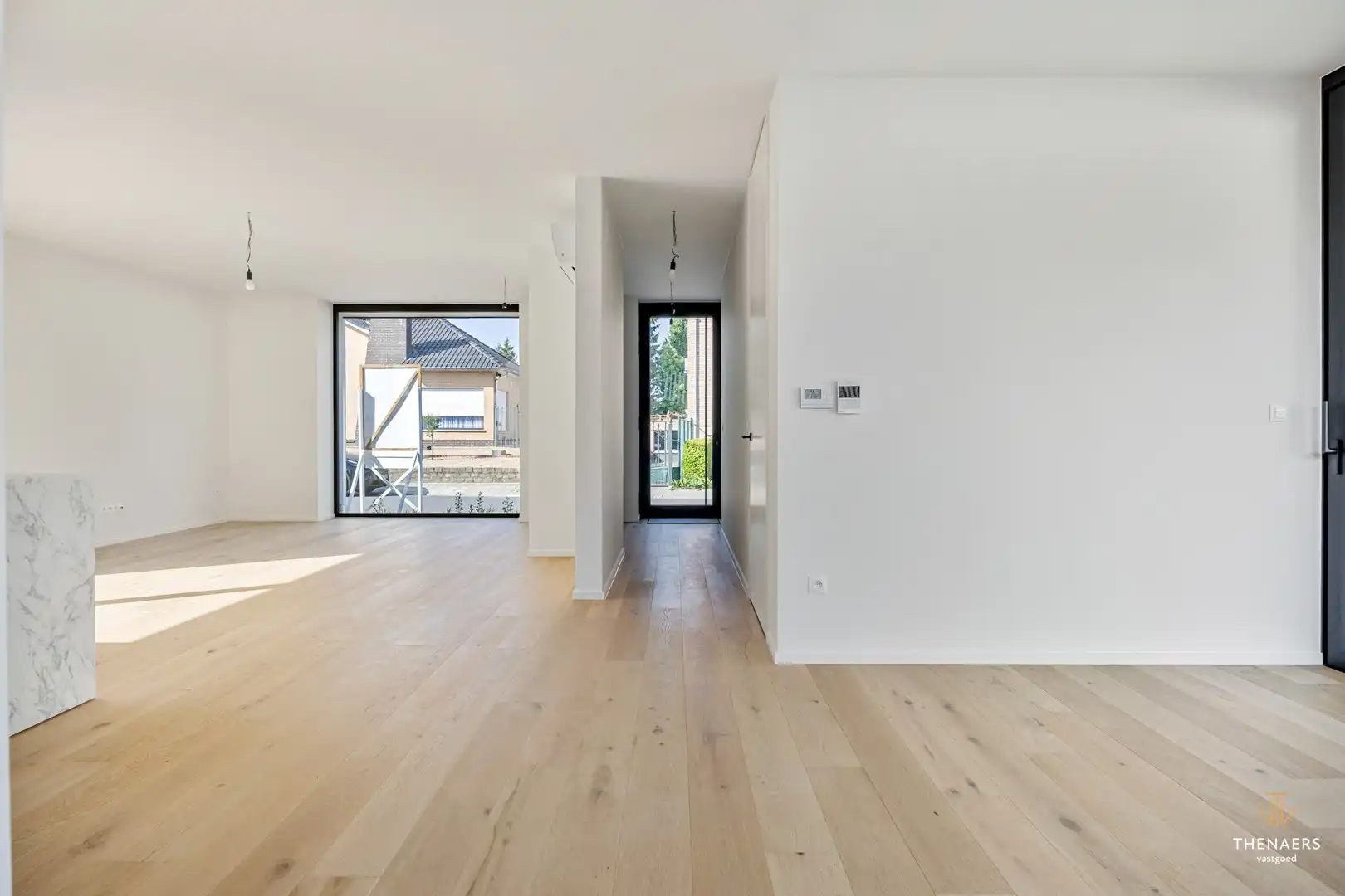 Strakke en luxueus gerenoveerde open bebouwing met hoogwaardige afwerking en EPC A in Sint-Truiden (Wilderen).  Aankoop aan 6% btw mogelijk onder voorwaarden. foto 4