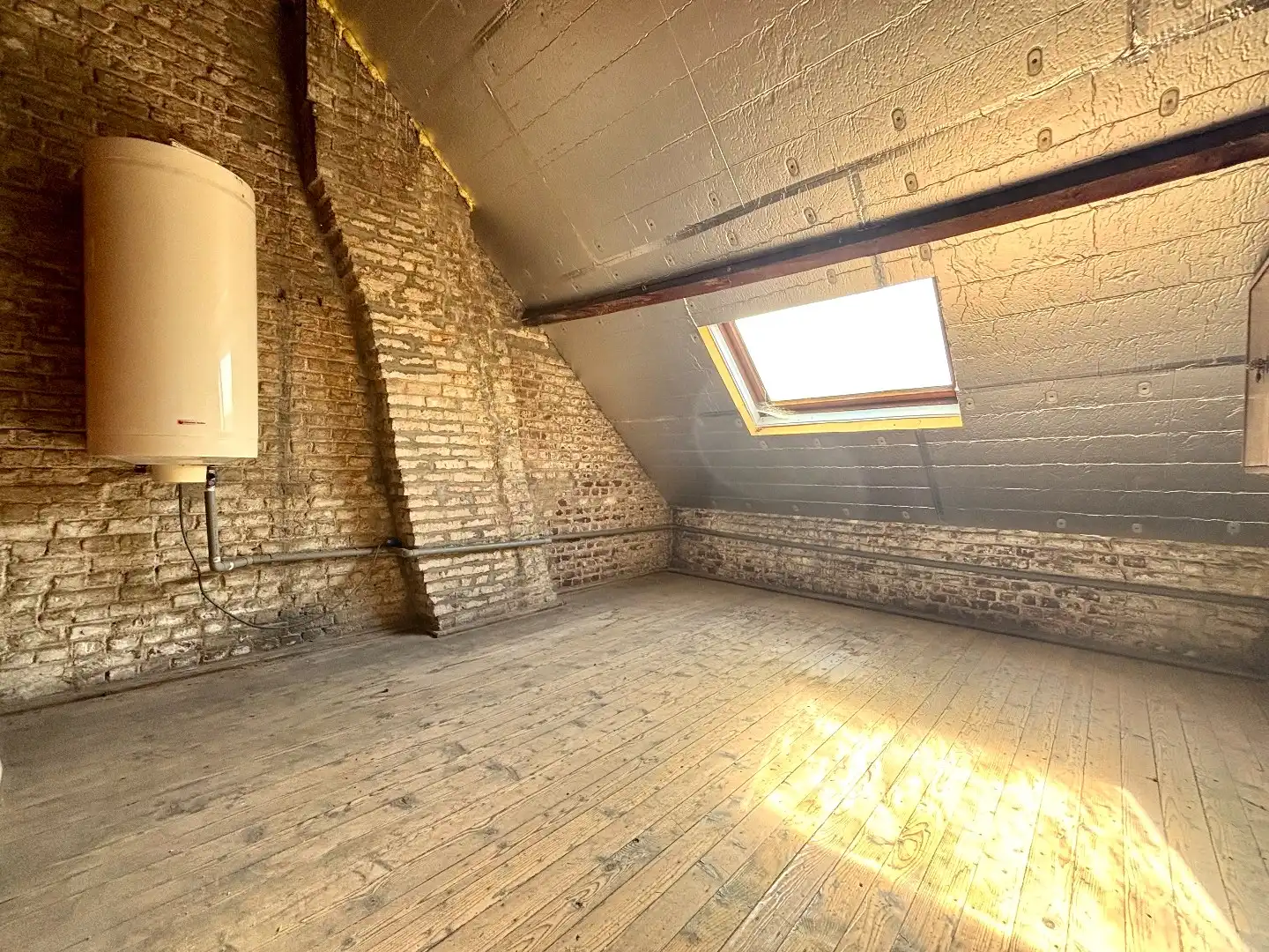 INSTAPKLARE WONING MET 5 SLPKS, 2 BADKAMERS EN TERRAS foto 18